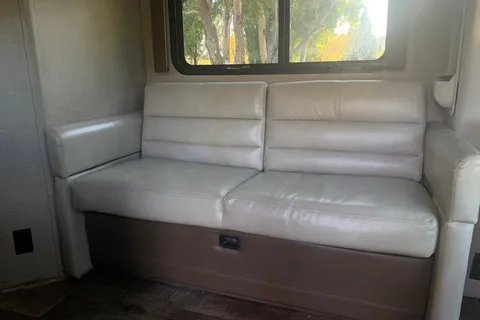 Ryker's Thor Motor Coach Compass 2018