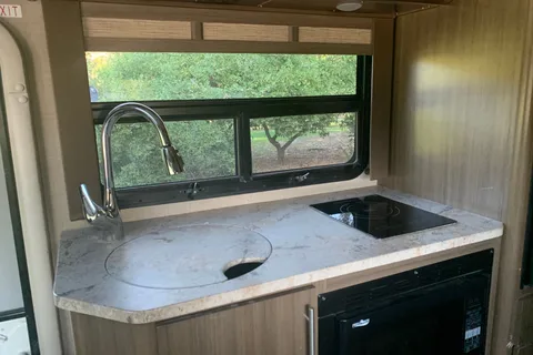 Ryker's Thor Motor Coach Compass 2018