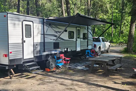Richard's 2019 Keystone Springdale 30 foot (Bring the group)