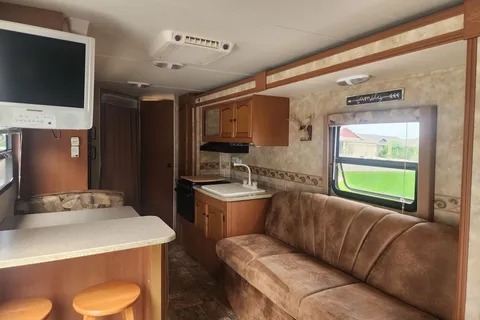 2011 Gulf Stream Stream Lite Sport-FULLY STOCKED!!!