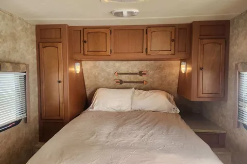 2011 Gulf Stream Stream Lite Sport-FULLY STOCKED!!!