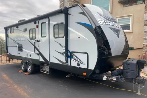 Spacious Clean 27.7' Travel Trailer w/ slide-out