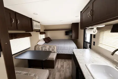 Campfire Cruiser -UPMI2570