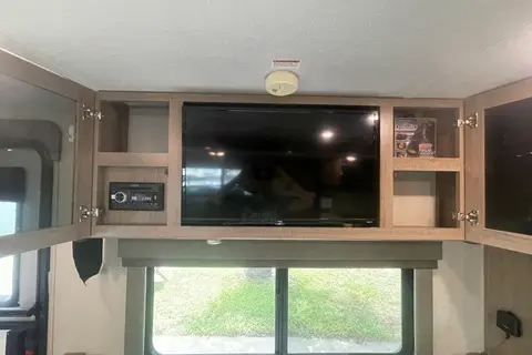 Donald's Grand Design Imagine 22MLE Travel Trailer