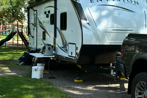 Clinton's Gulf Stream 258rb Travel Trailer