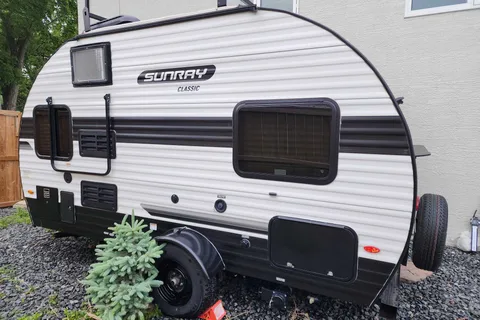 Sunray 149,Very Light Trailer!!!