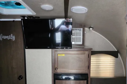 Sunray 149,Very Light Trailer!!!