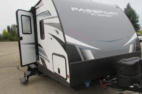 Kelly's Keystone Passport 268BH Travel Trailer