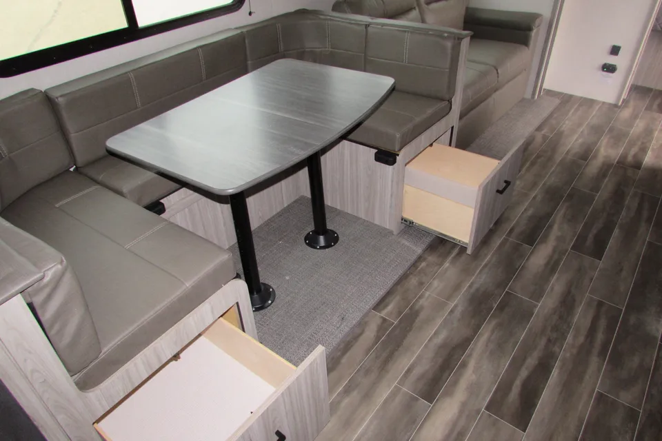 Kelly's Keystone Passport 268BH Travel Trailer