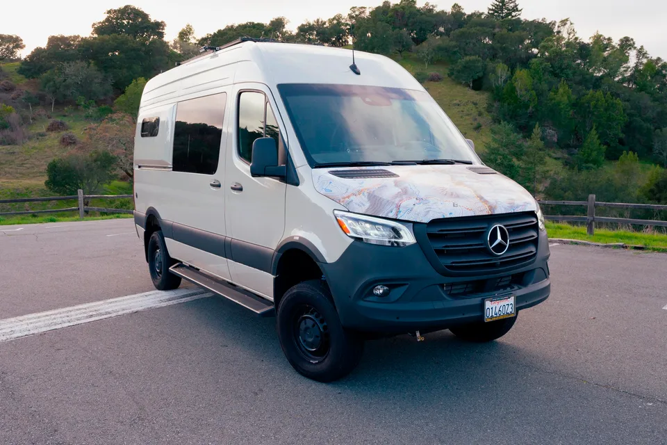 RVanity Sprinter 144 High Roof AWD: Go anywhere in comfort and safety