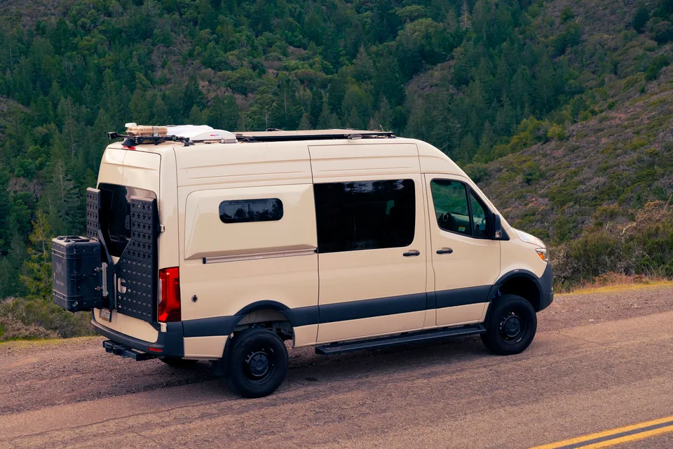 RVanity Sprinter 144 High Roof AWD: Go anywhere in comfort and safety