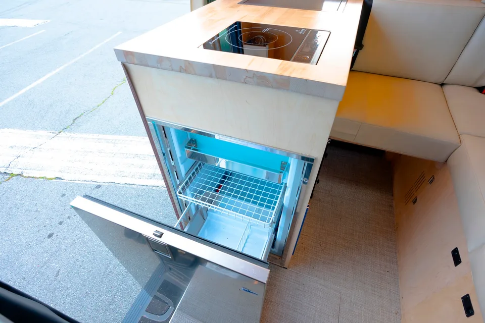 RVanity Sprinter 144 High Roof AWD: Go anywhere in comfort and safety