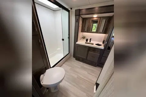Grand Design Solitude Spacious 2 Bedroom