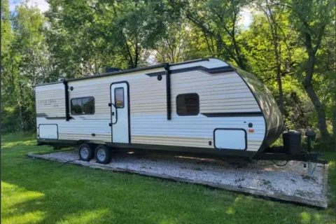 Grant's Dutchmen Aspen Trail 2741BH Travel Trailer