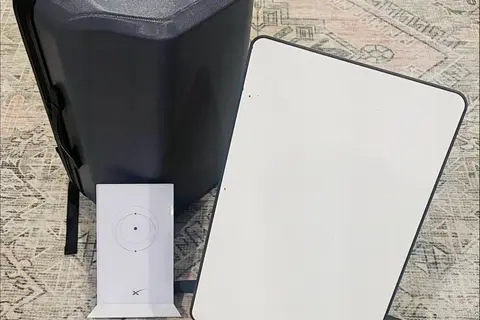 Beyond Glamping - Starlink Included - The Silver Spoon