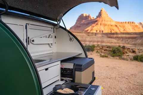 Lucy, our 2024 Escapod Voyager TOPO2 w/ FSR Premium Hybrid Roof Top Tent