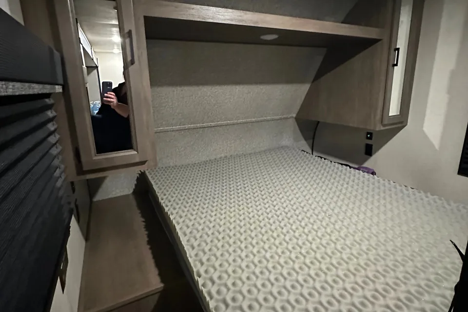 Alex 's Starcraft Autumn ridge Travel Trailer
