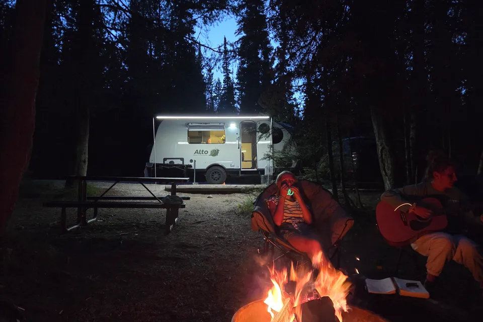 Ultralight Off-Grid ALTO F2114