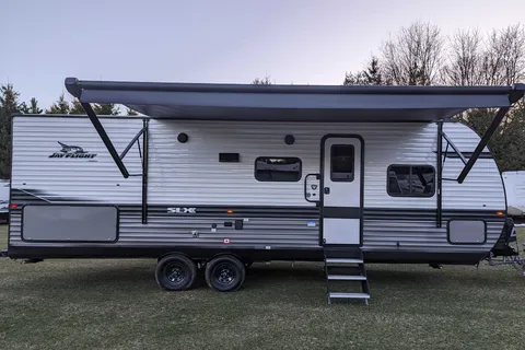 Roaming's 2024 Jayco 261BHS Travel Trailer (NEW!!!)