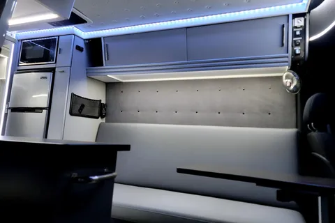 Moonbean, Sprinter Adventure Van 2022
