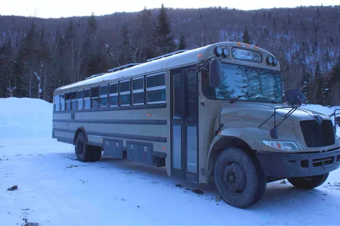 Magnifique Autobus converti 4 saisons! - Aucun permis spécial requis