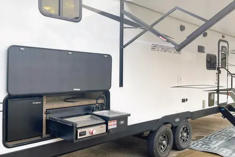 Wander the Outdoors and Let Betty be your home on wheels