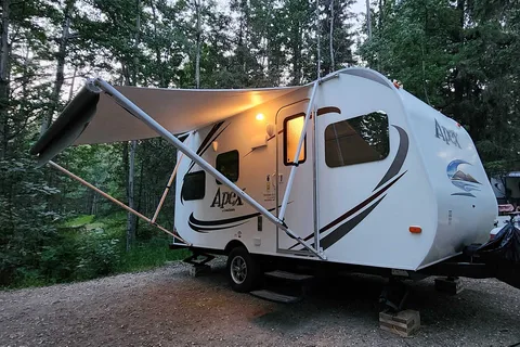 KC Coachmen Apex 18BH