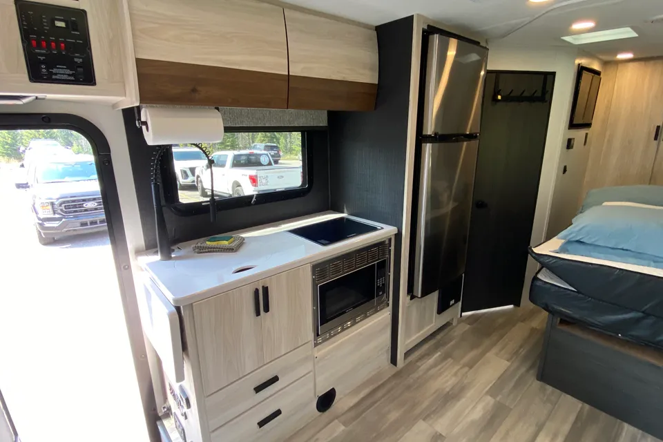 2023 Mercedes-Benz Sprinter / Forest River Sunseeker 2400 MBS Class C