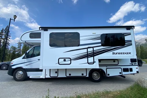 2023 Mercedes-Benz Sprinter / Forest River Sunseeker 2400 MBS Class C