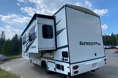2023 Mercedes-Benz Sprinter / Forest River Sunseeker 2400 MBS Class C