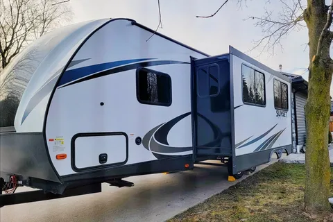 Catch the Sunset | Fully Loaded Family Bunkhouse