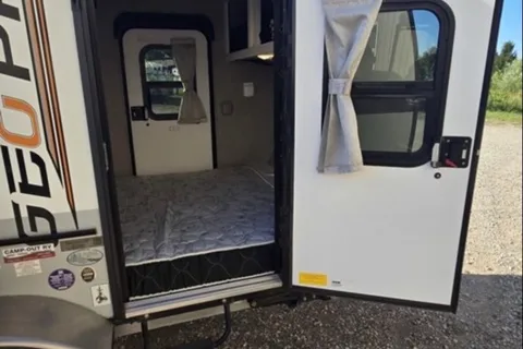 Ed's Geo Pro 12RK Micro Trailer