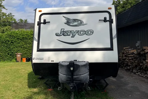 Kevin's Jayco JayFeather X23B Hybrid