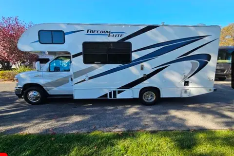 Ulindo Thor Motor Coach Freedom Elite Class C