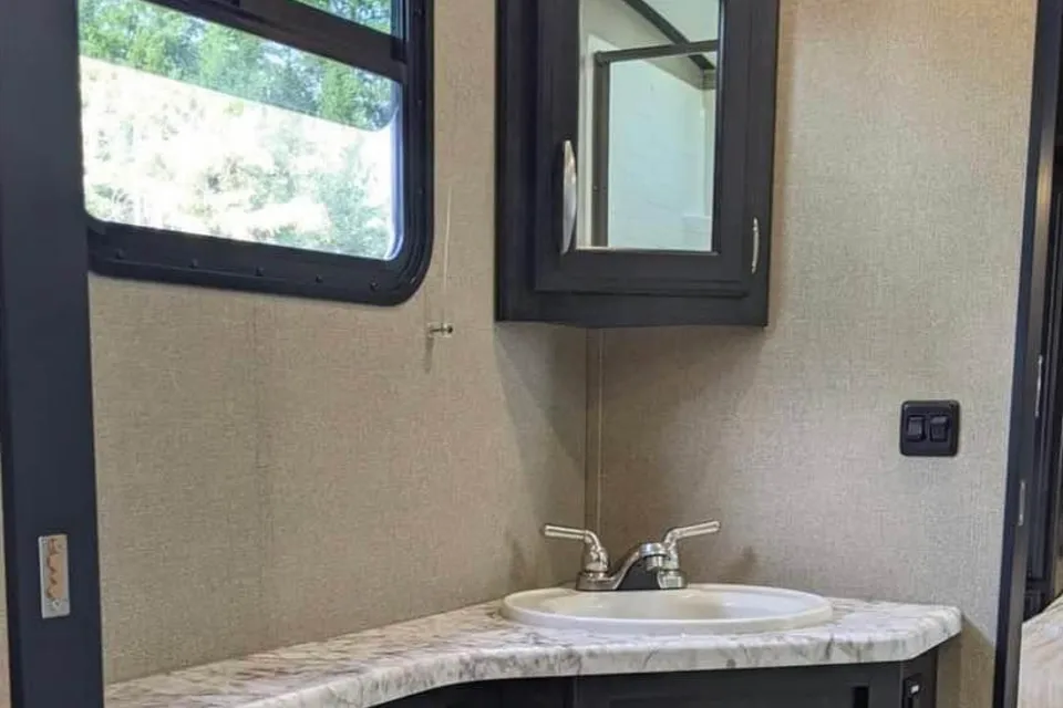 “Limitless Imagination” Grand Design Imagine XLS 23 BHE Travel Trailer