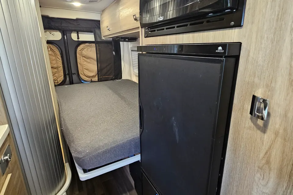 Winnebago Travato 59g Class B