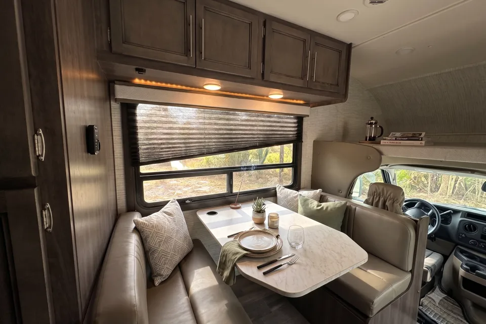 C23 - 2025 Entegra Coach Odyssey SE