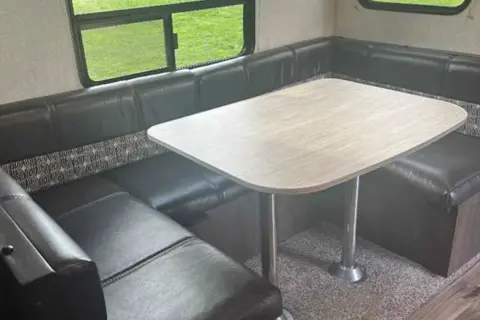 Brett's Starcraft Autumn Ridge Outfitter Travel Trailer