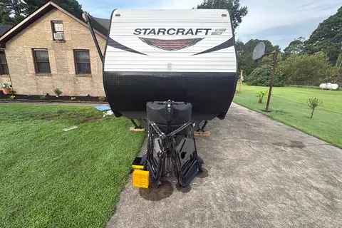 Brett's Starcraft Autumn Ridge Outfitter Travel Trailer