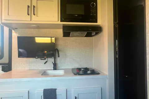 Off-road ready Jayco Jay Flight SLX 174BHW