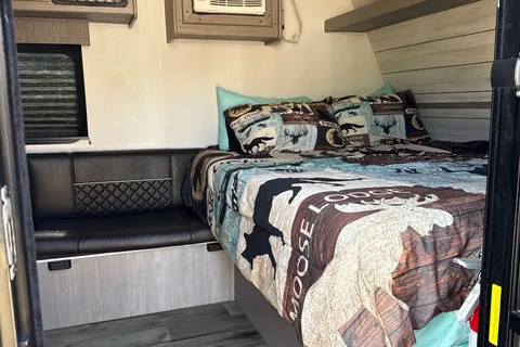 You cozy getaway trailer!!