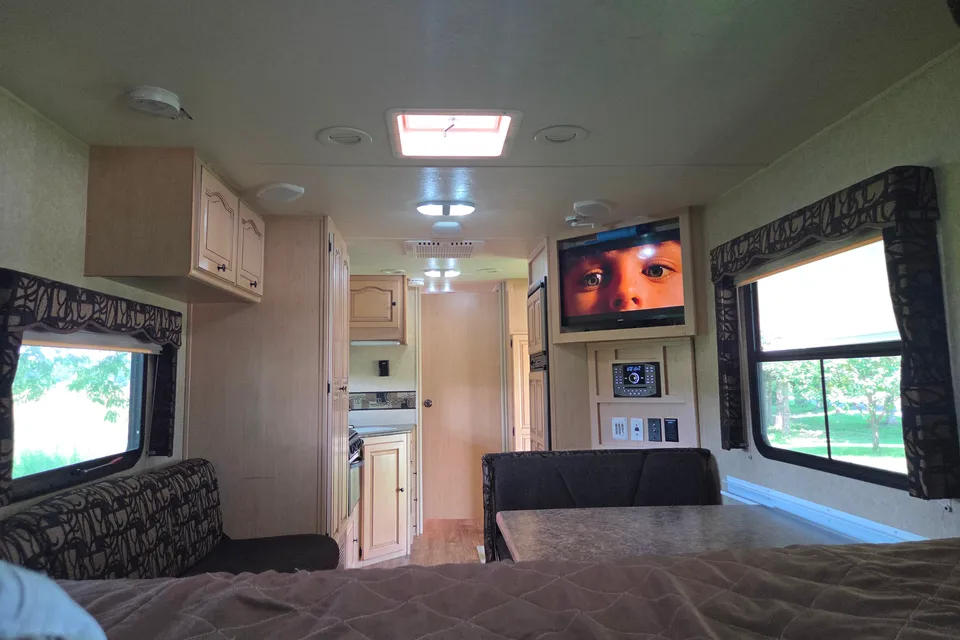 Paul's Forest River windjammer 2102w Travel Trailer