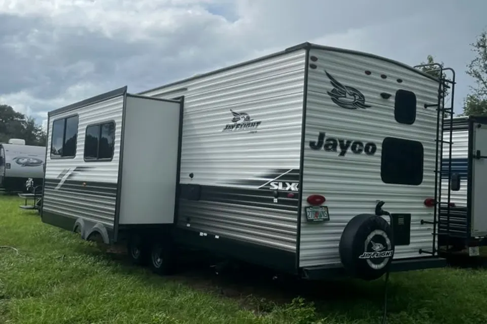 CL 20 Jayco 284BHS Travel Trailer