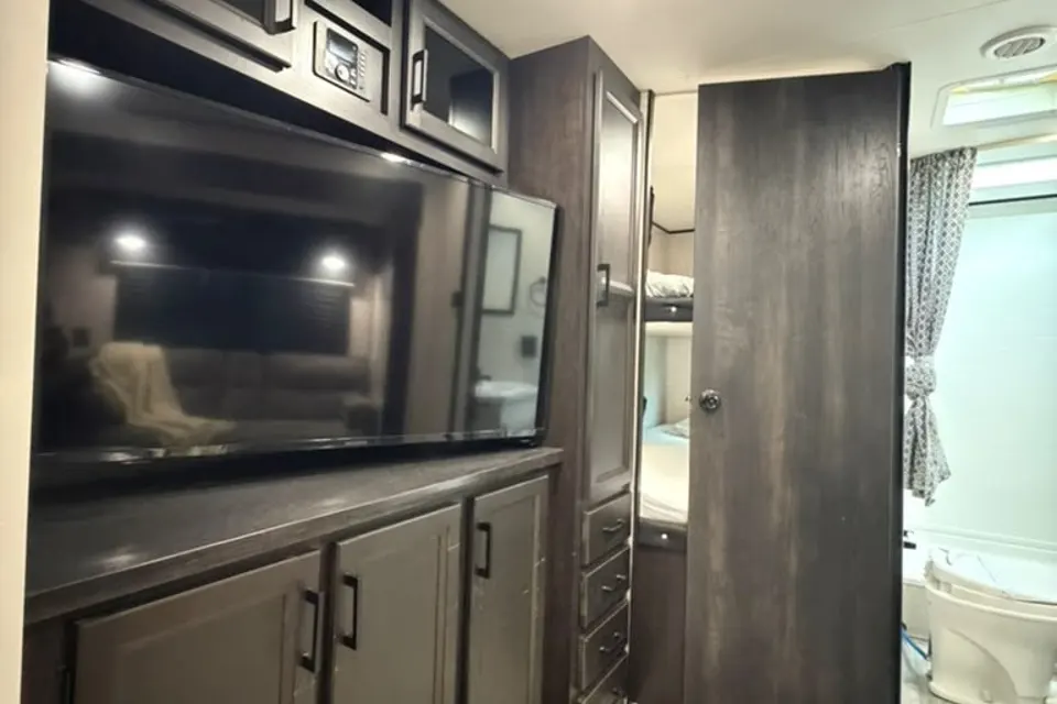 CL 20 Jayco 284BHS Travel Trailer