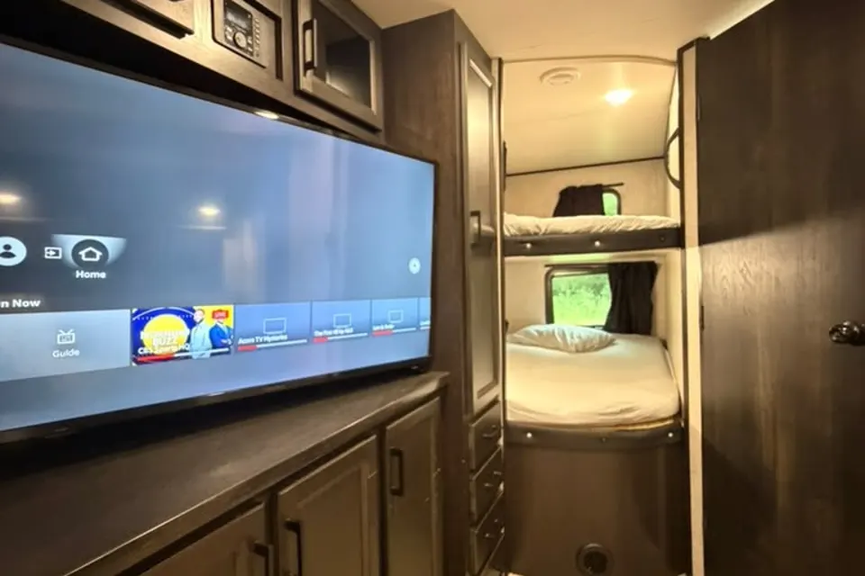 CL 20 Jayco 284BHS Travel Trailer
