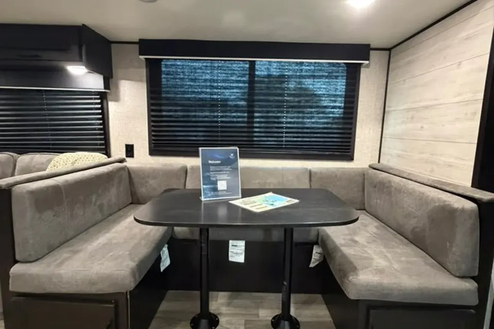 CL 20 Jayco 284BHS Travel Trailer