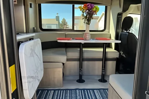 Barry's Coachmen Cross Trails Class C