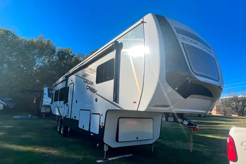  Forest River Cedar creek 360RL Fifth Wheel