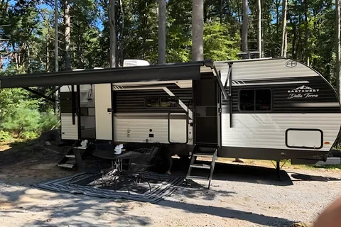 Emily's Forest River Della Terra 241BH Travel Trailer
