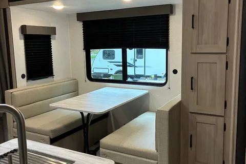 Emily's Forest River Della Terra 241BH Travel Trailer